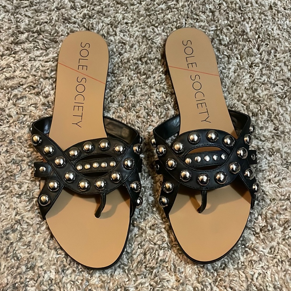 Sole society black  sandals with studs